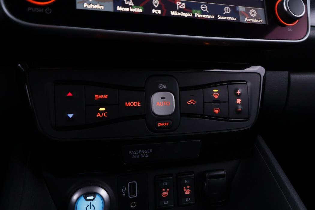 NISSAN Leaf 2020