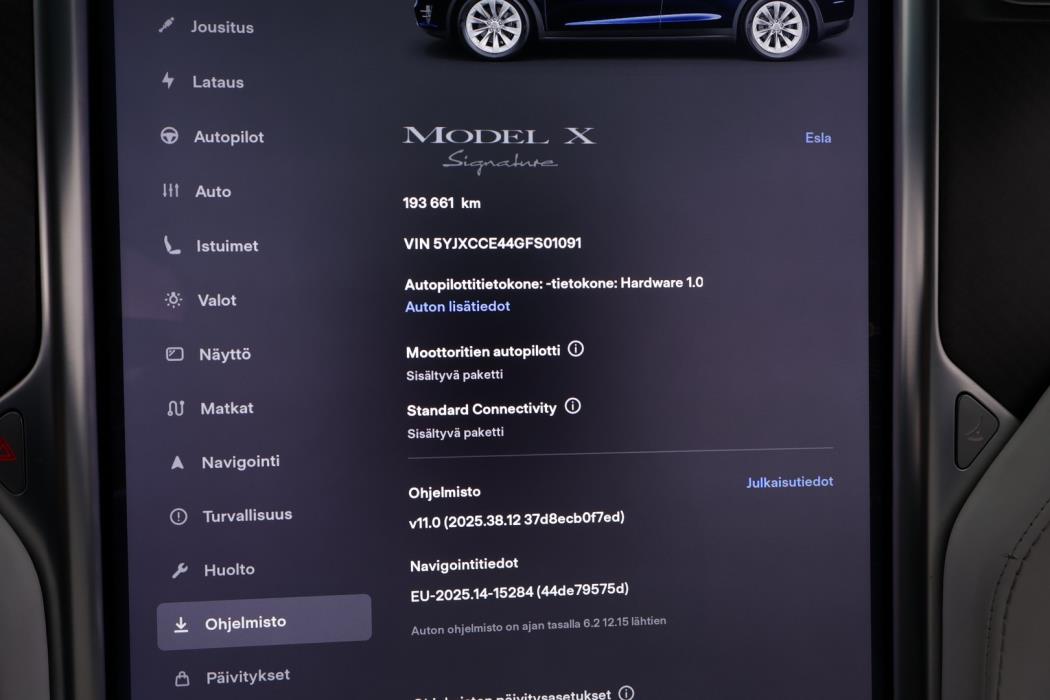 TESLA Model X 2016