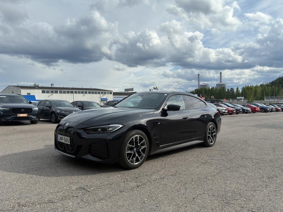 BMW i4 2023