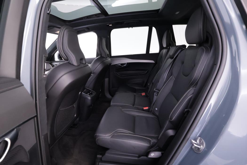 VOLVO XC90 2023