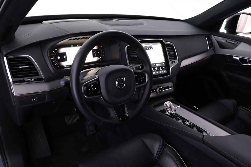 VOLVO XC90 2023