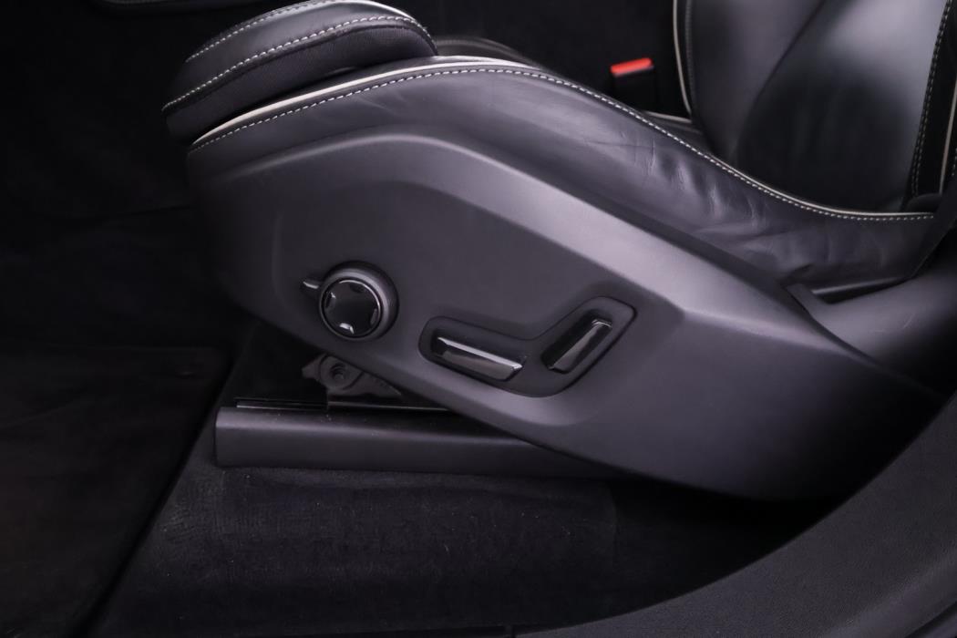 VOLVO XC90 2023