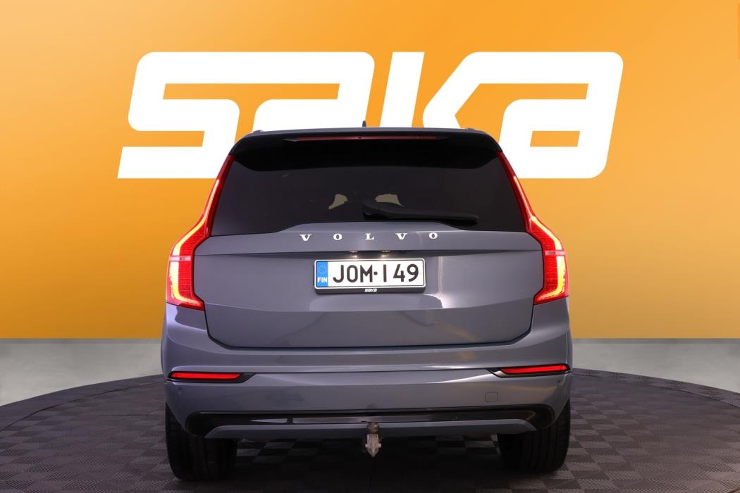 VOLVO XC90 2023