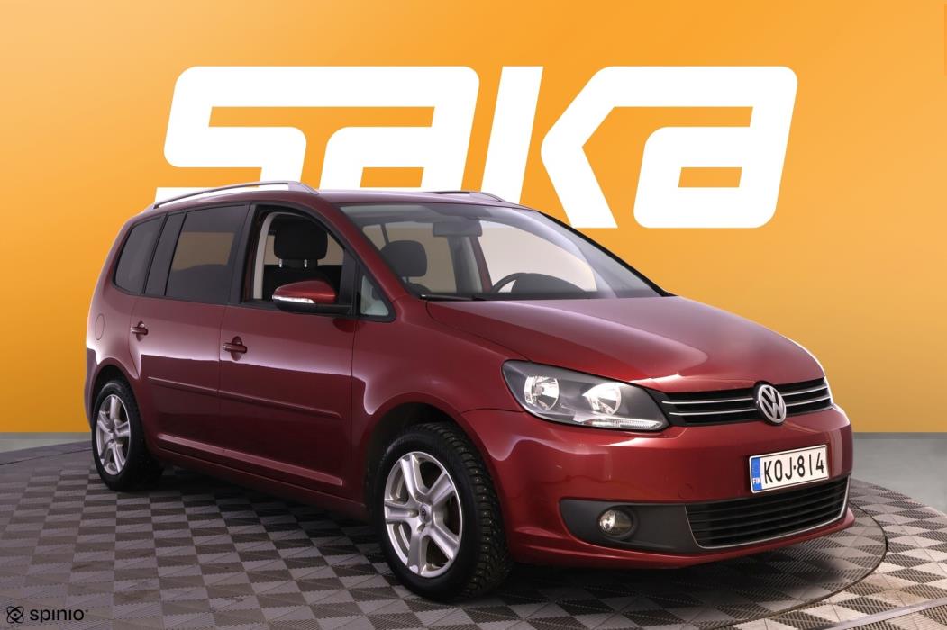 VOLKSWAGEN Touran 2013