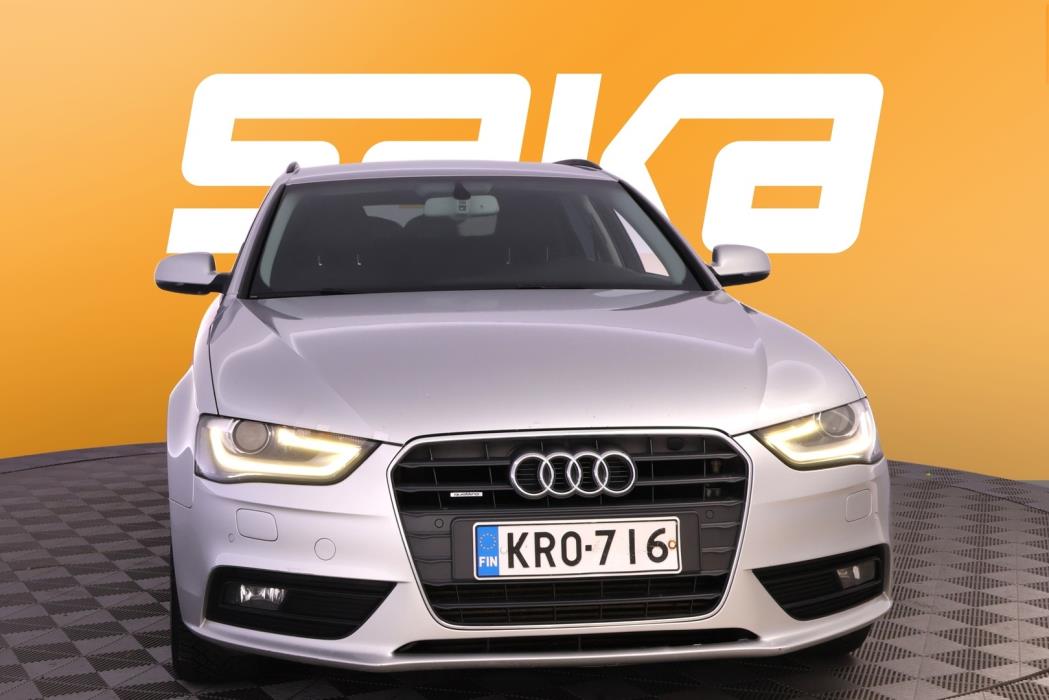 AUDI A4 2012