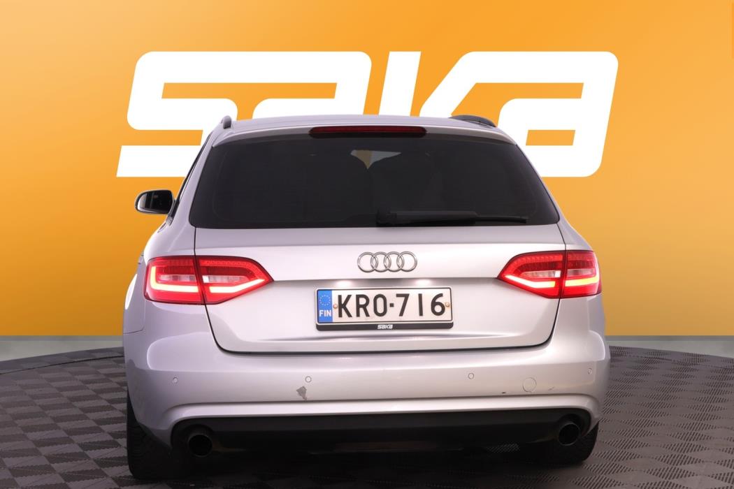 AUDI A4 2012