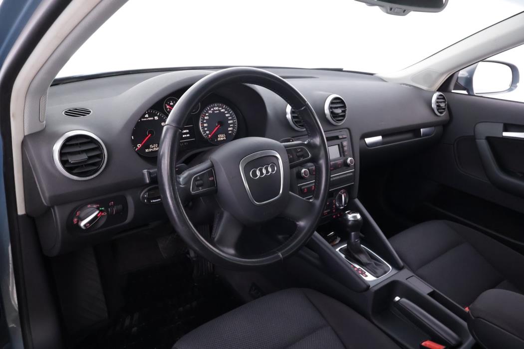 AUDI A3 2012