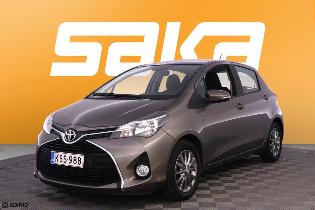 TOYOTA Yaris 2017
