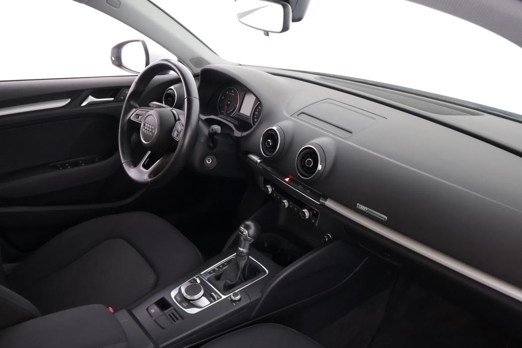 AUDI A3 2018
