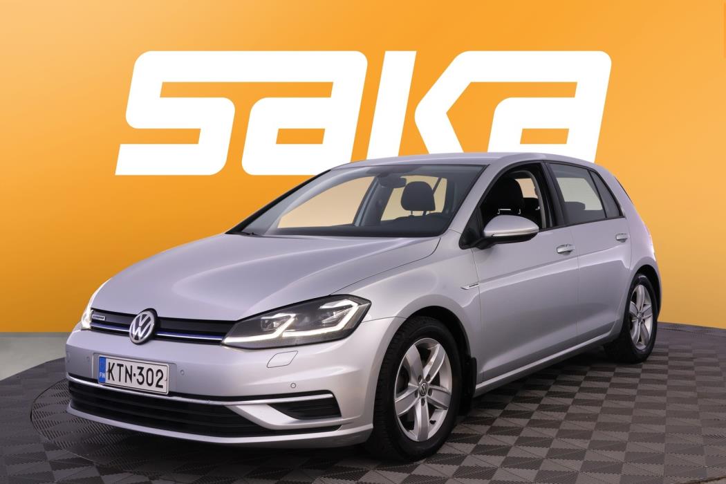 VOLKSWAGEN Golf 2019