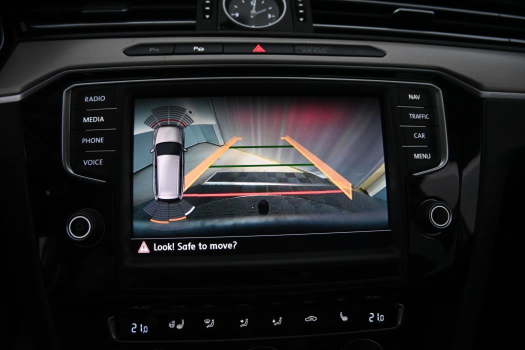 VOLKSWAGEN Passat 2015