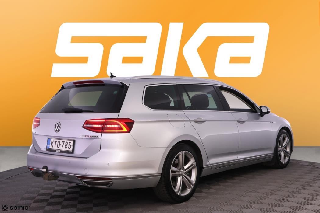 VOLKSWAGEN Passat 2015