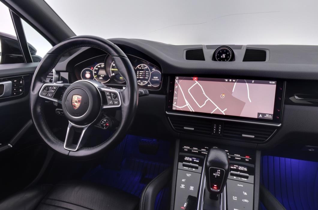 PORSCHE Cayenne 2020