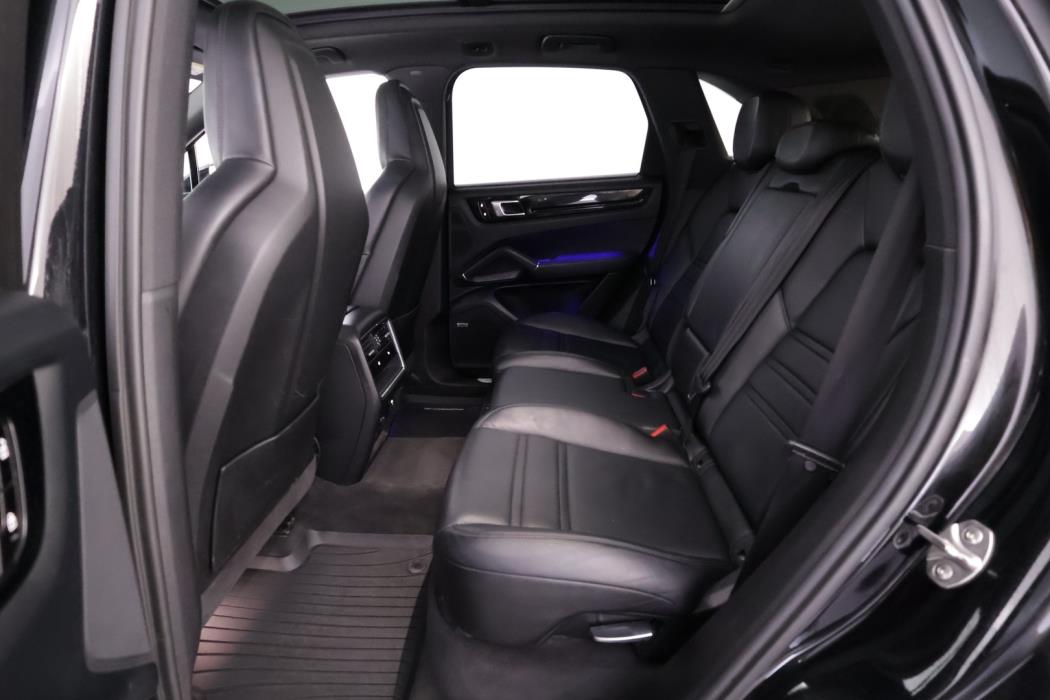 PORSCHE Cayenne 2020