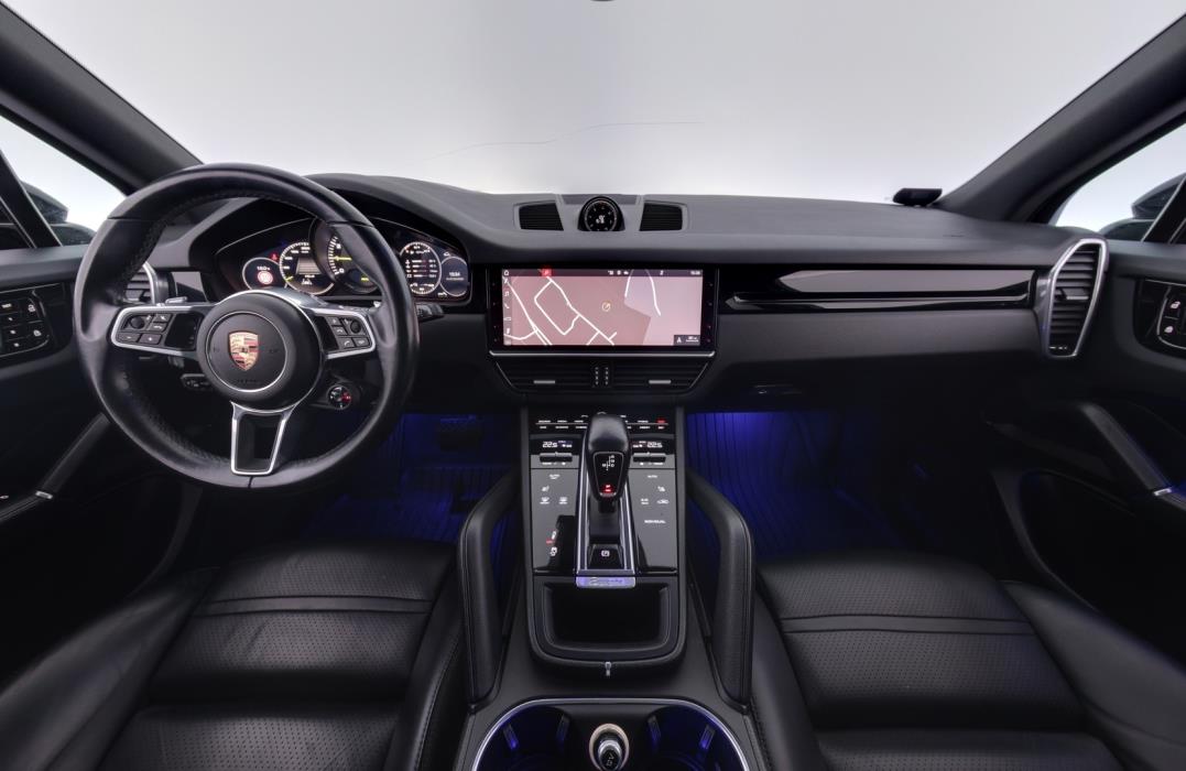 PORSCHE Cayenne 2020