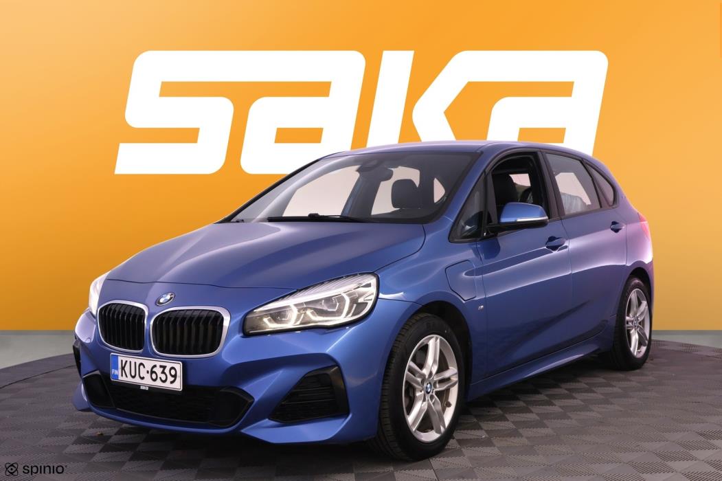 BMW 225 2019