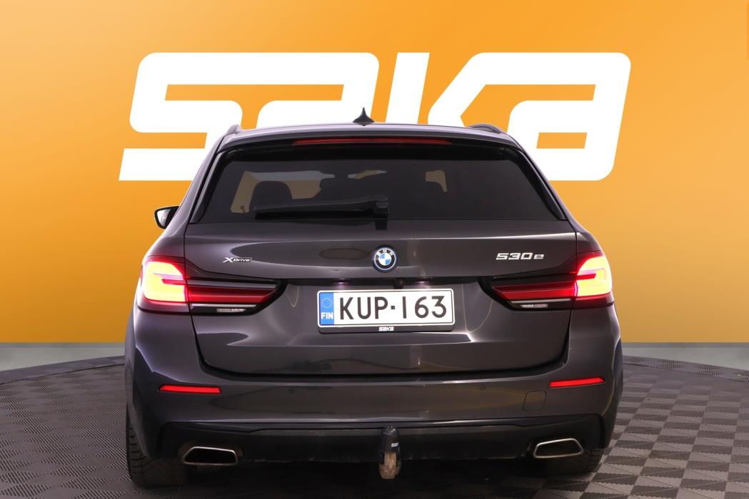 BMW 530 2023