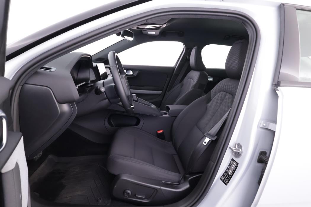 POLESTAR 2 2023