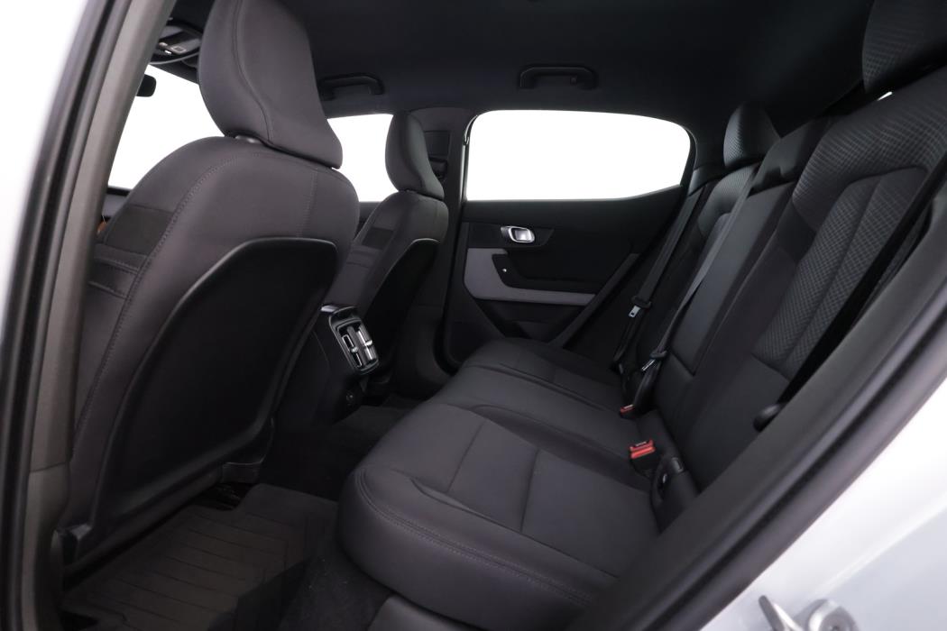 POLESTAR 2 2023