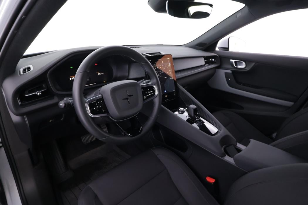 POLESTAR 2 2023