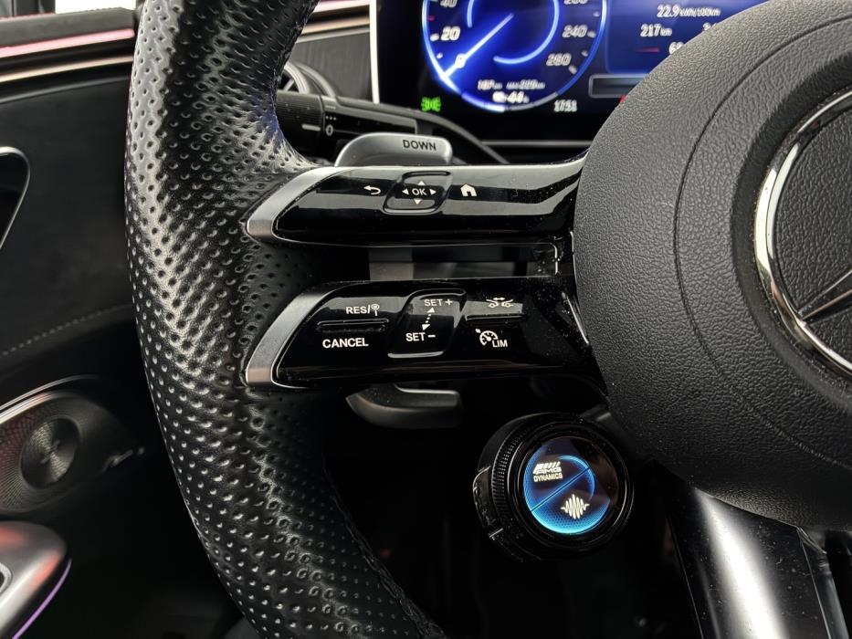 MERCEDES-BENZ EQE 2023