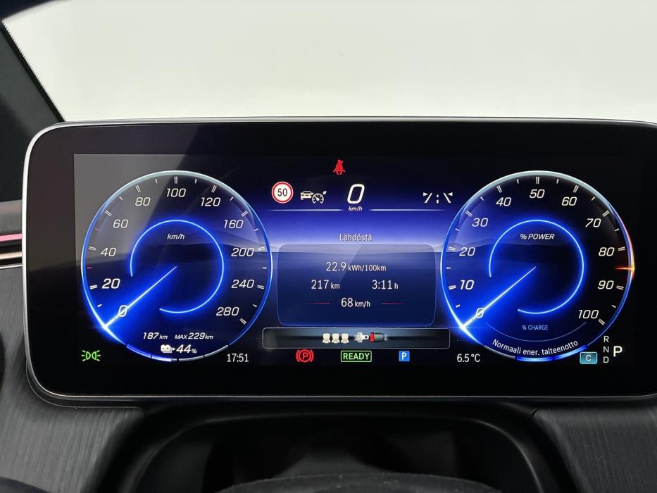 MERCEDES-BENZ EQE 2023