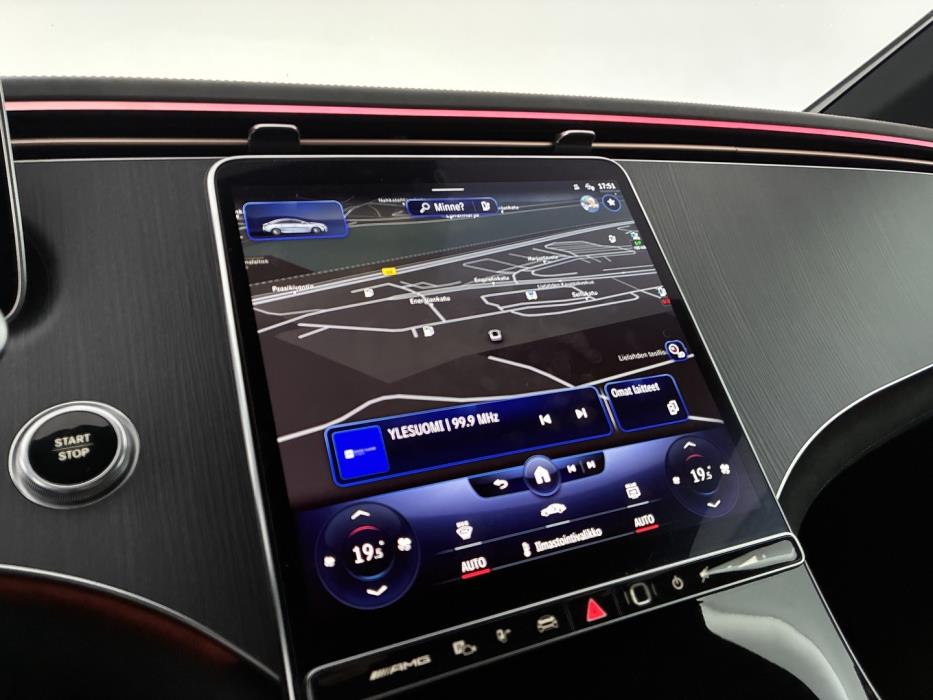 MERCEDES-BENZ EQE 2023