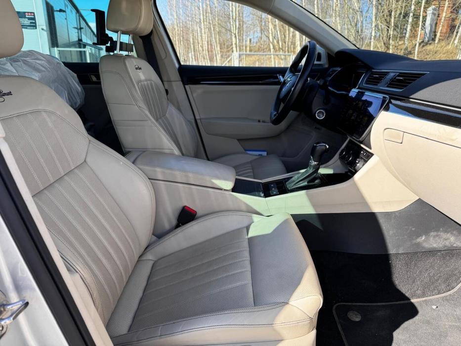 SKODA Superb 2021