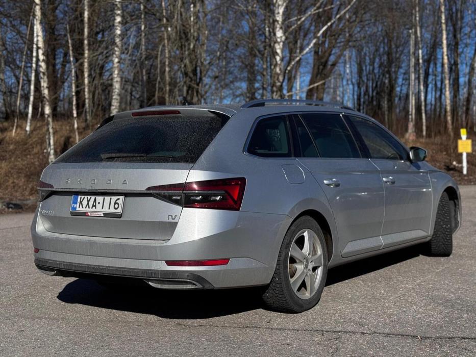 SKODA Superb 2021