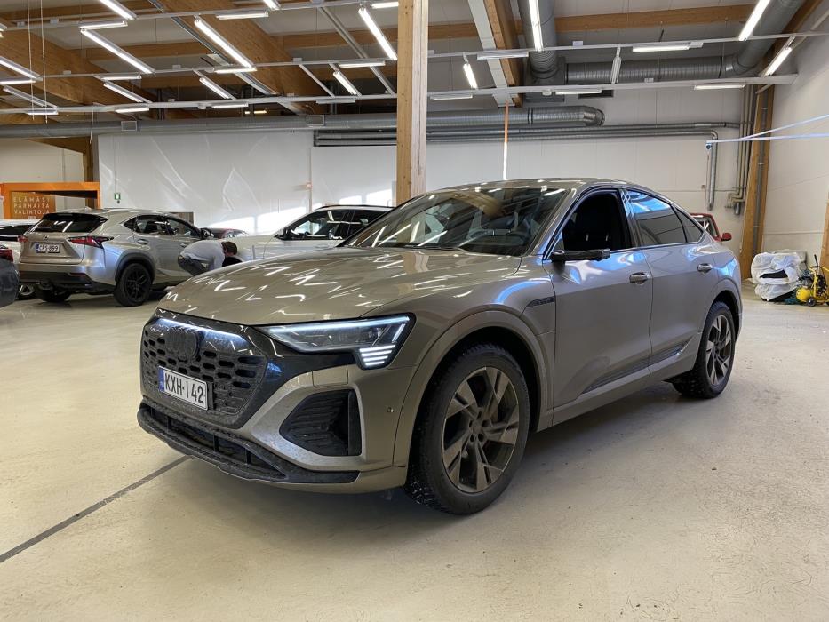 AUDI Q8 e-tron 2024