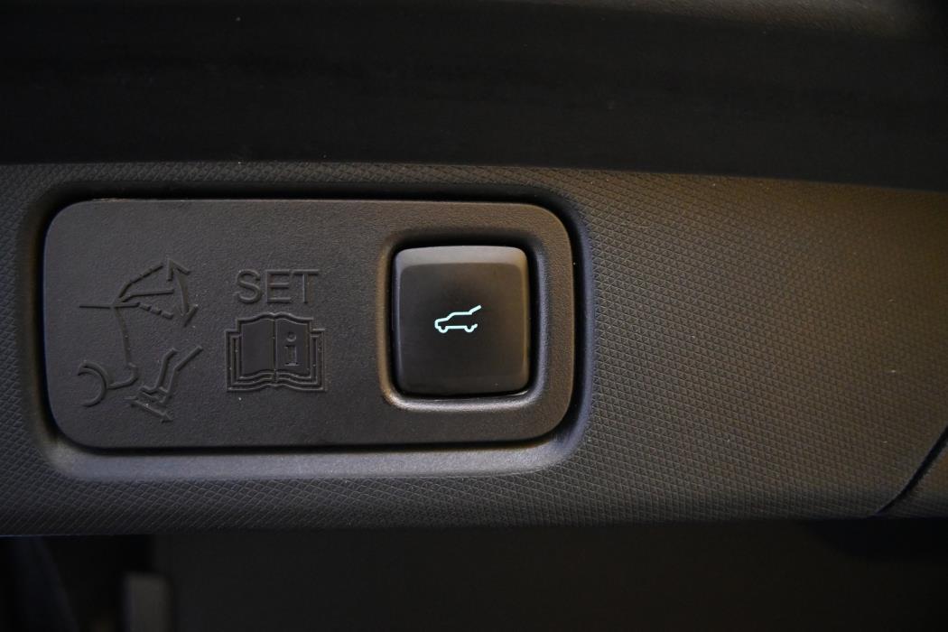 FORD MUSTANG MACH-E 2022