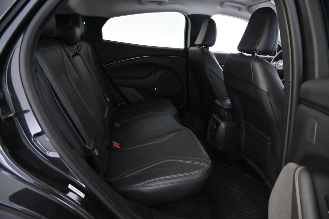 FORD MUSTANG MACH-E 2022