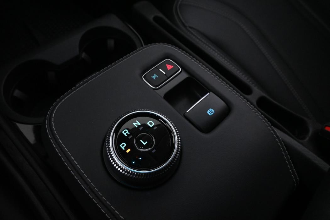 FORD MUSTANG MACH-E 2022