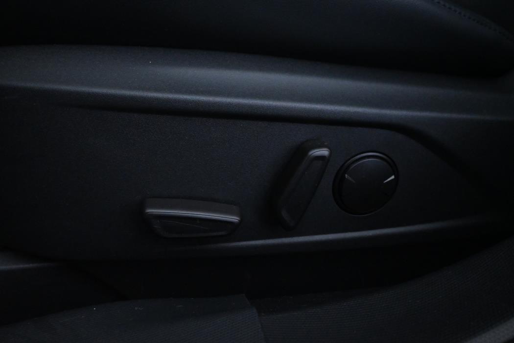 FORD MUSTANG MACH-E 2022