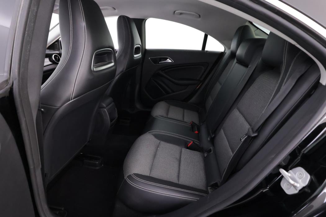 MERCEDES-BENZ CLA 2015