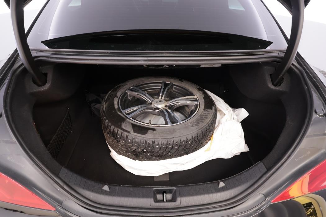 MERCEDES-BENZ CLA 2015