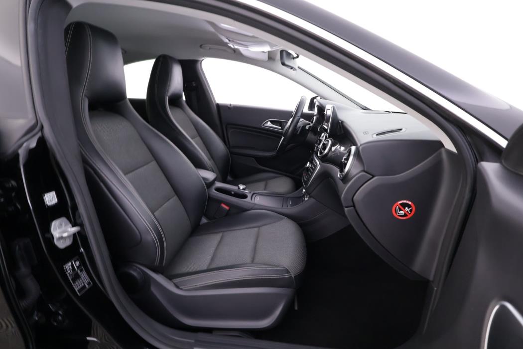 MERCEDES-BENZ CLA 2015
