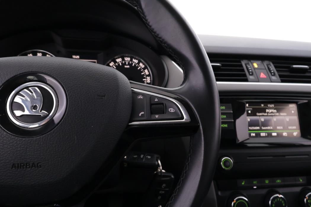 SKODA Octavia 2016