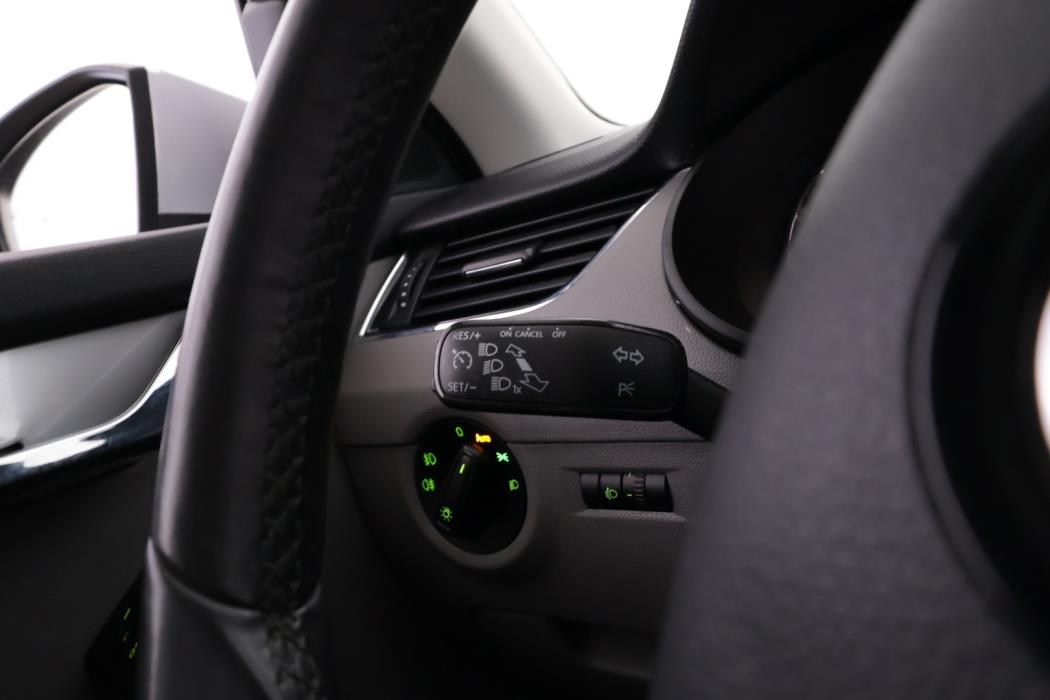 SKODA Octavia 2016