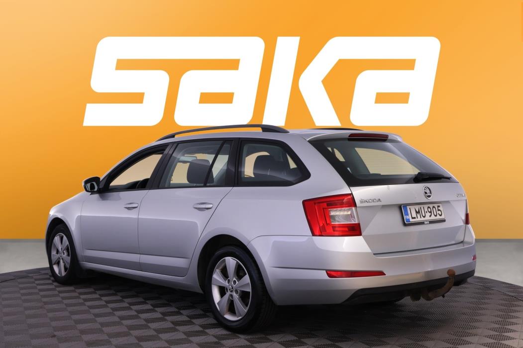 SKODA Octavia 2016