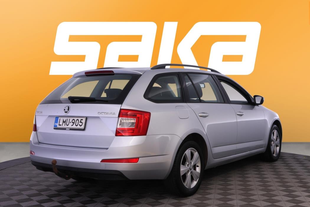 SKODA Octavia 2016