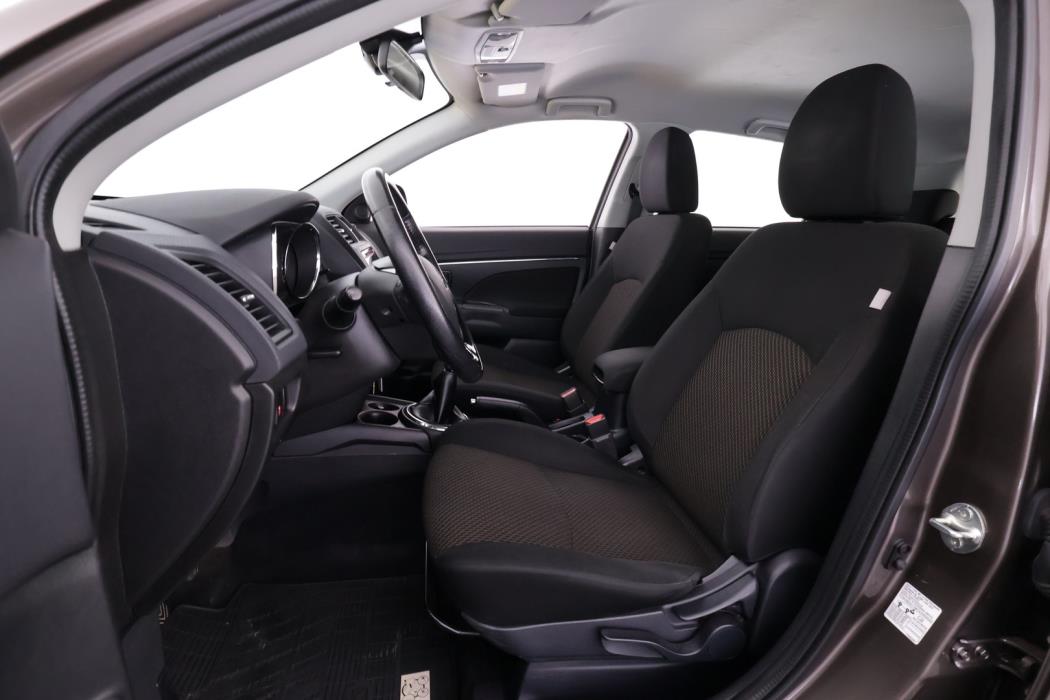 MITSUBISHI ASX 2016