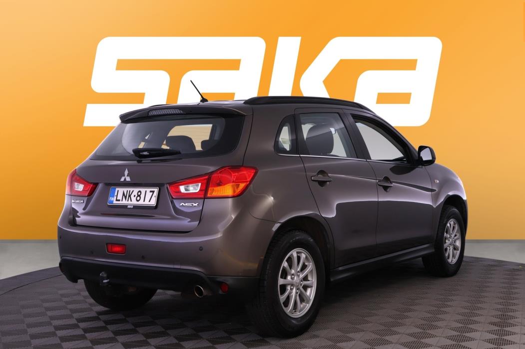 MITSUBISHI ASX 2016