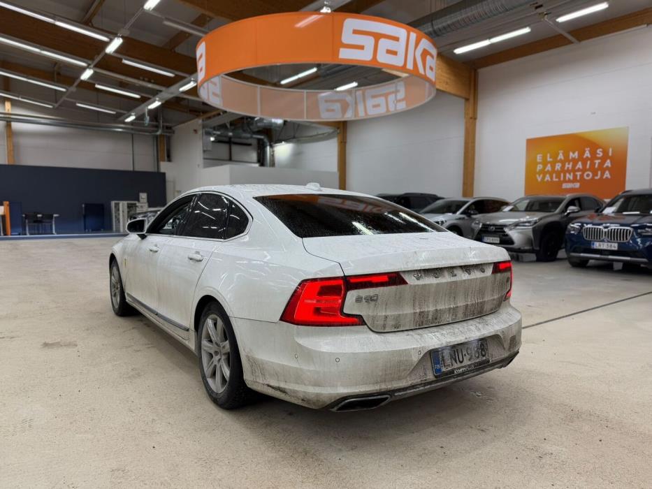 VOLVO S90 2017