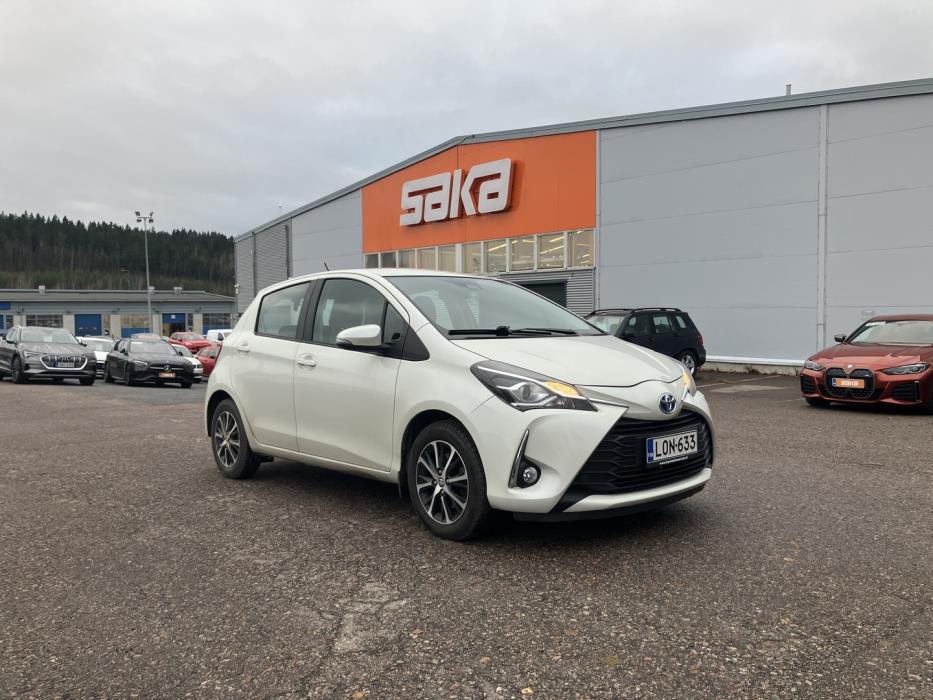 TOYOTA Yaris 2018