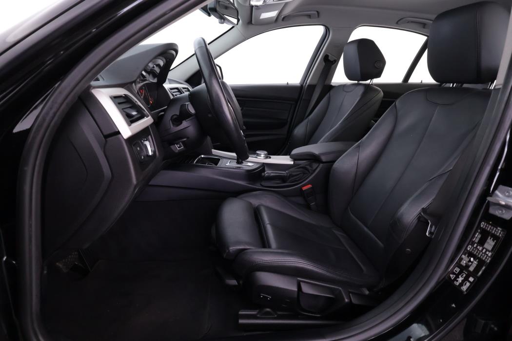 BMW 320 2018
