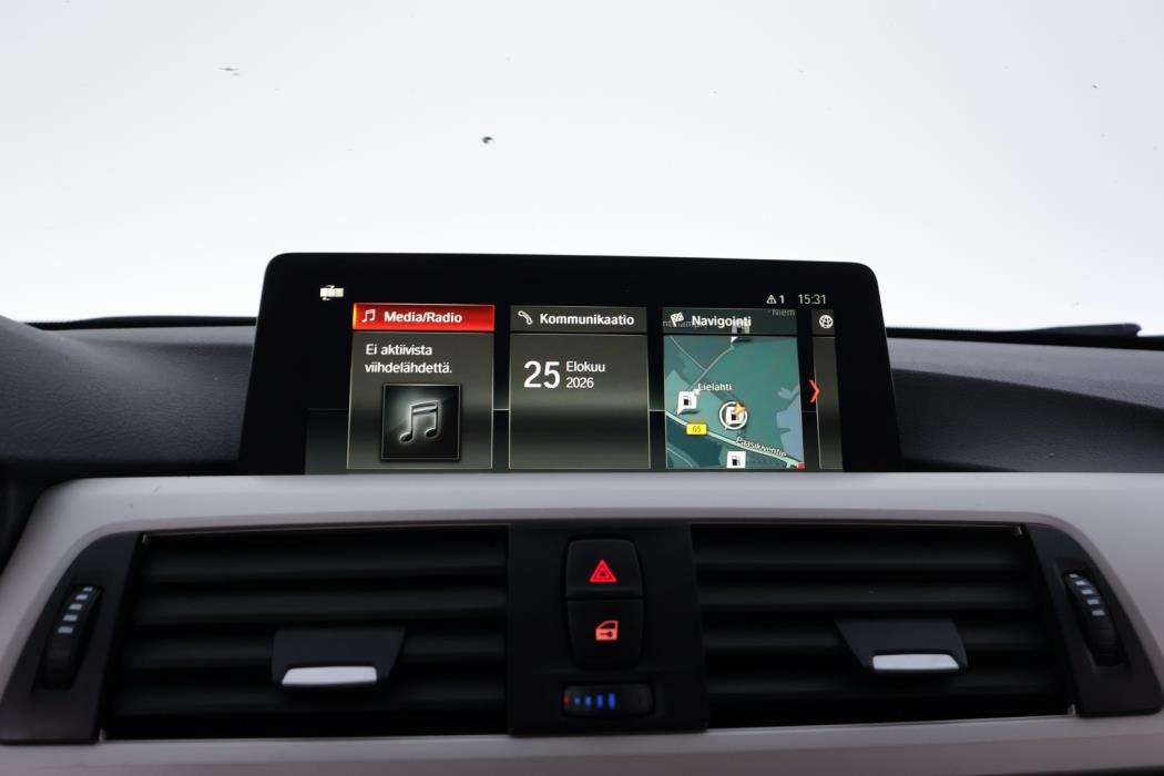 BMW 320 2018