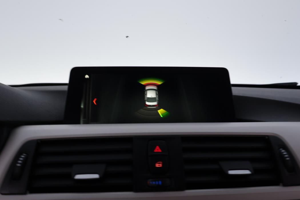 BMW 320 2018