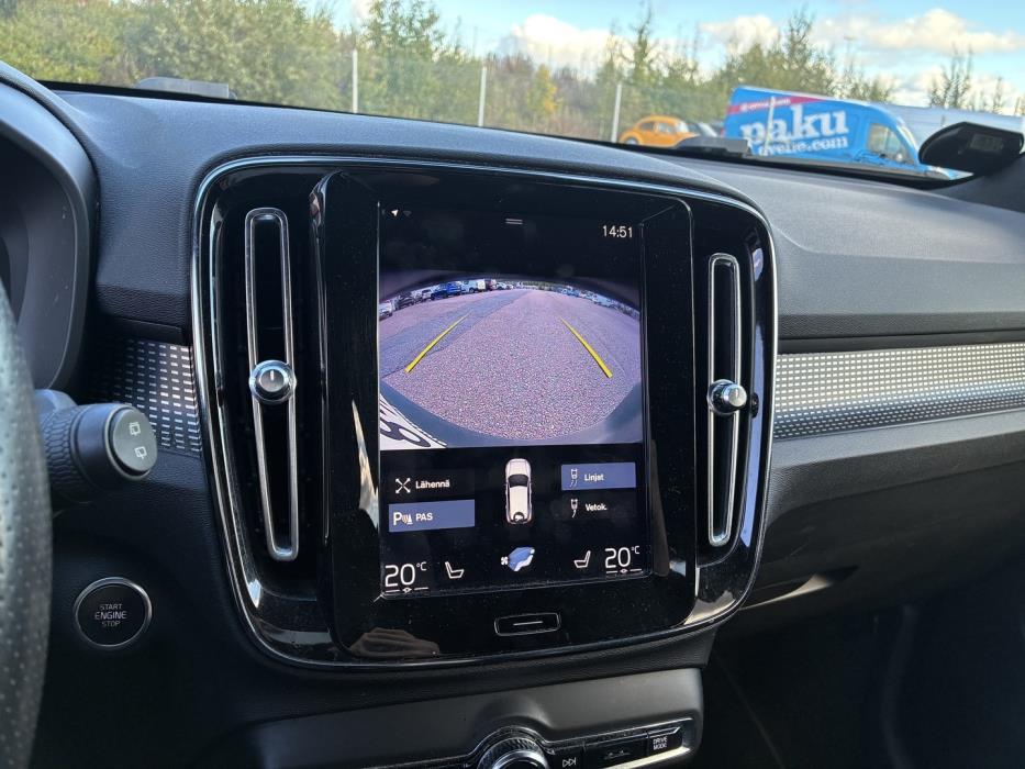 VOLVO XC40 2019