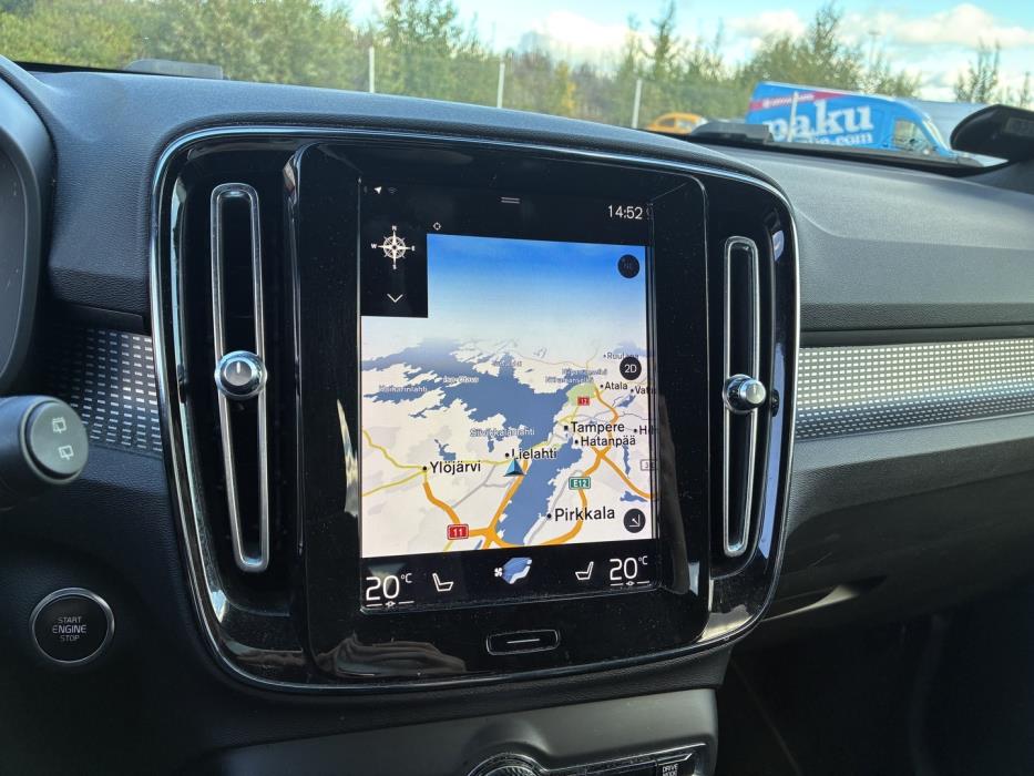 VOLVO XC40 2019